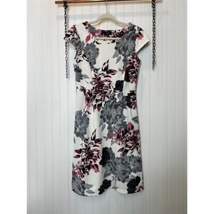 I LE White & Gray Floral Cap Sleeve Midi Sheath Dress Knee Length Size 6